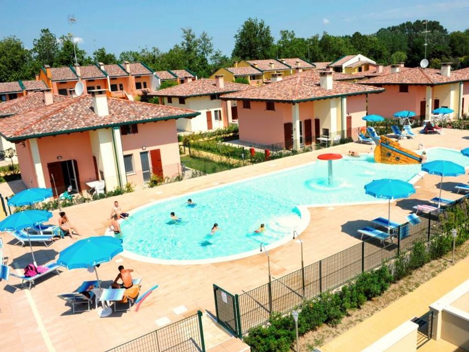 Airone Bianco Residence Village - Camping Ferrara