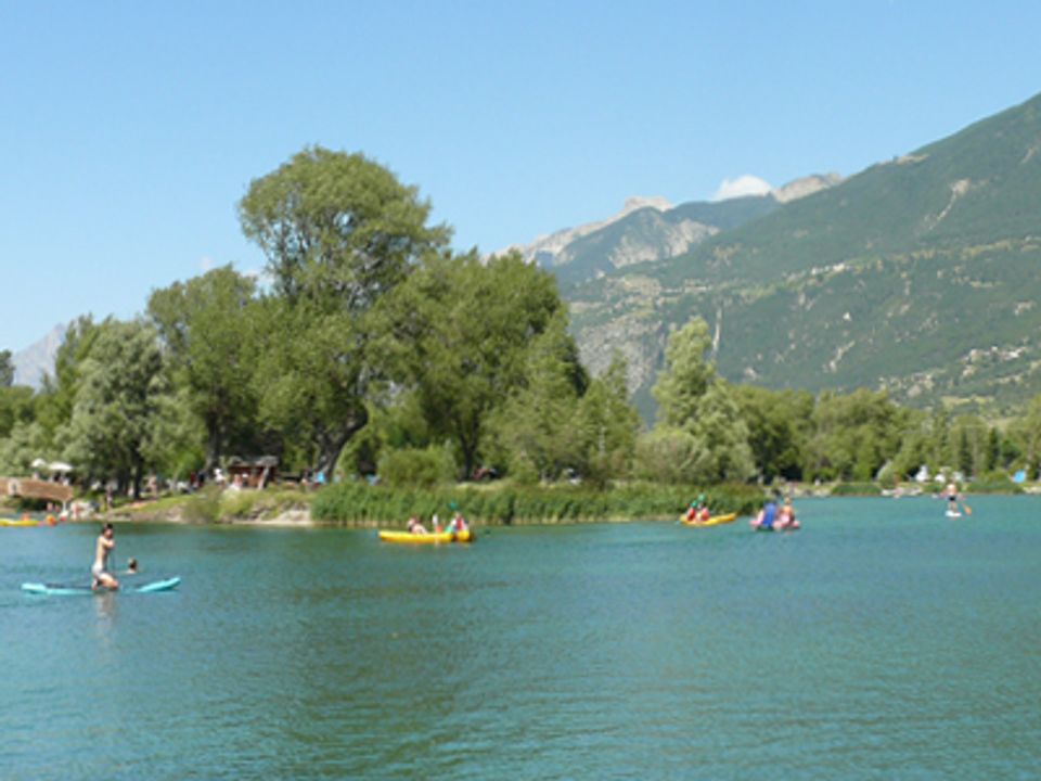 Camping Du Lac Les Iscles - Camping Hautes-Alpes