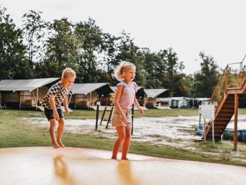 Vodatent Camping de Kleine Wielen - Camping Leeuwarden - Afbeelding N°2