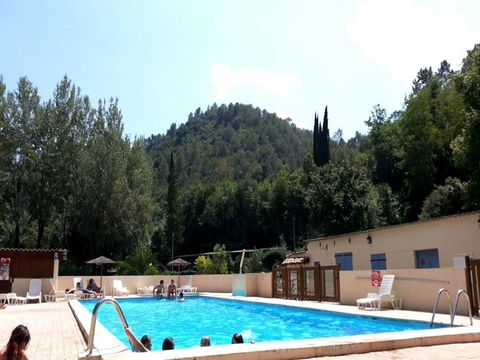 Camping  Au Vallon Rouge - Camping Alpes-Maritimes