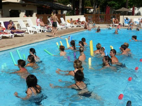 Camping  Au Vallon Rouge - Camping Alpes-Maritimes