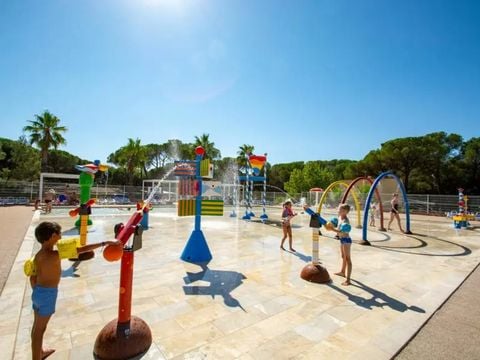 Montana Parc - Oasis Village - Coeur de l'estérel - Camping Var - Afbeelding N°3