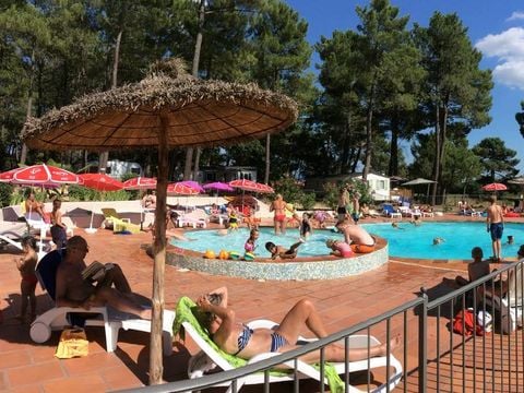 Camping La Simioune - Camping Vaucluse