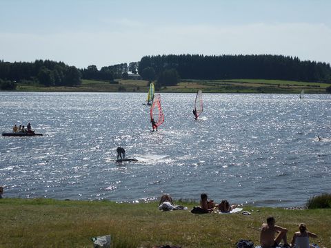 Camping du Lac de Devesset - Camping Ardèche