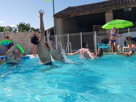 Camping Des Etangs - Camping Tarn-et-Garonne