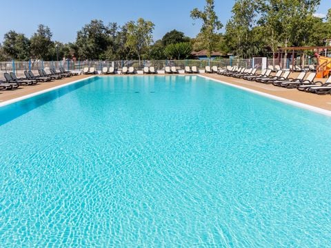 Camping Marina d'Erba Rossa - Camping Noord-corsica