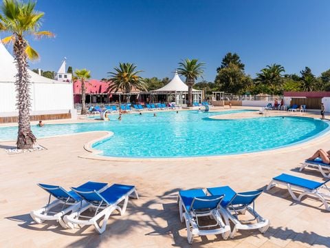 Camping Marina d'Erba Rossa - Camping Noord-corsica