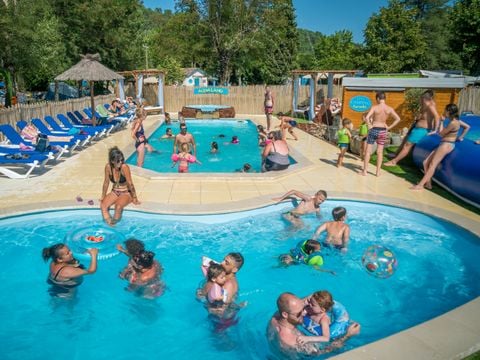 Camping Paradis FAMILY DES ISSOUX D'ARDECHE **** - Camping Ardèche - Afbeelding N°4