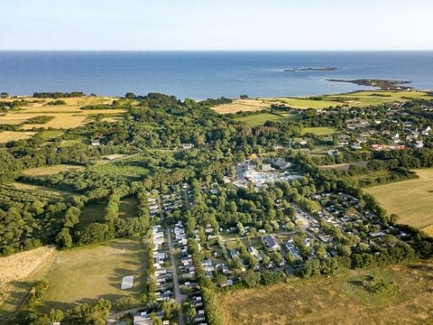 Camping Sandaya Les Deux Fontaines  - Camping Finistère