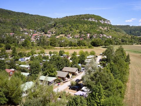 Camping  Ecologique La Roche d'Ully - Camping Doubs