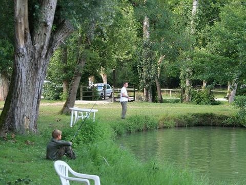 Camping Domaine du Lac de Néguenou - Camping Lot-et-Garonne - Afbeelding N°4