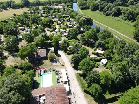 Flower Camping Les Mijeannes - Camping Ariège - Afbeelding N°2