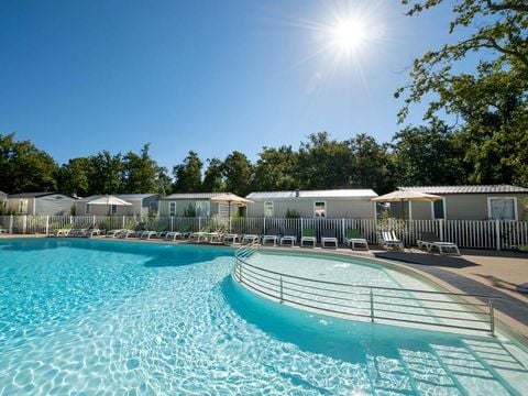 Camping Les Chèvrefeuilles  - Camping Charente-Maritime - Afbeelding N°3