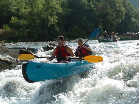 Flower Camping Le Plan d'eau - Camping Ardèche - Afbeelding N°4