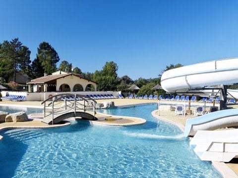 Résidence Club Odalys Le domaine des Hauts de Salavas - Camping Ardèche