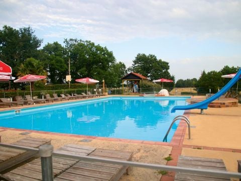 Camping La Fontaine du Roc - Camping Lot-et-Garonne