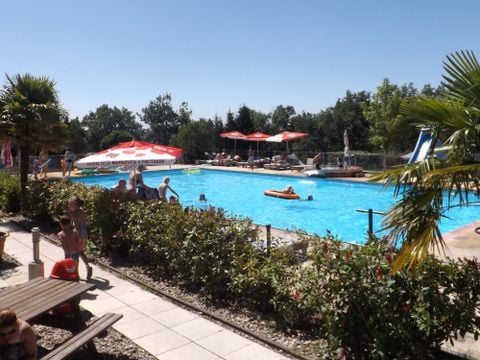 Camping La Fontaine du Roc - Camping Lot-et-Garonne