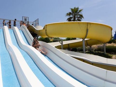 Camping Resort Els Pins - Camping Barcelona - Afbeelding N°4