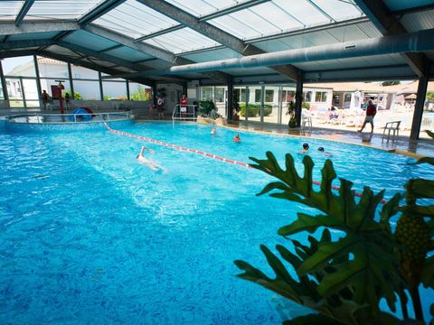 Tour Opérateur et particuliers sur camping Les Charmettes -  Funpass non inclus - Camping Charente-Maritime