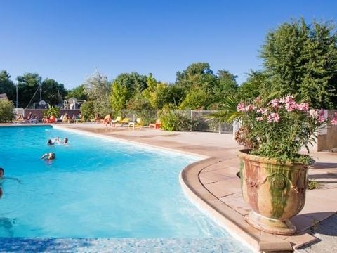 Camping La Nouzarede - Camping Ardèche