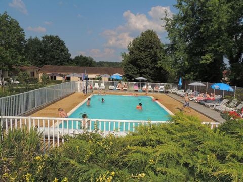 Flower Camping les Nauves - Camping Dordogne - Afbeelding N°0