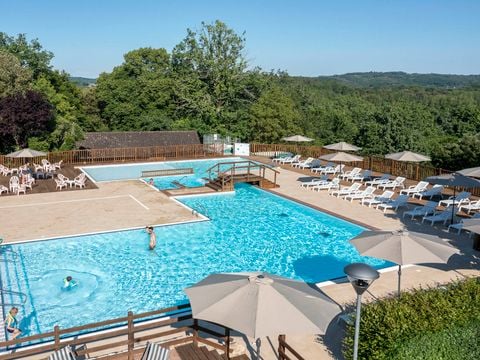 Camping Romanée - Les Grottes De Roffy - Camping Dordogne