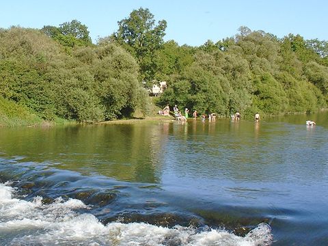 Flower Camping les 3 Ours - Camping Jura - Afbeelding N°5