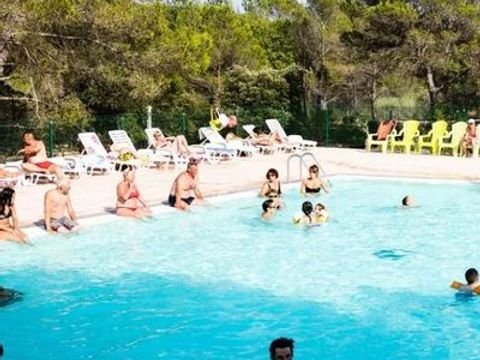 Tour Opérateur sur le Camping La Pierre Verte - Camping Var