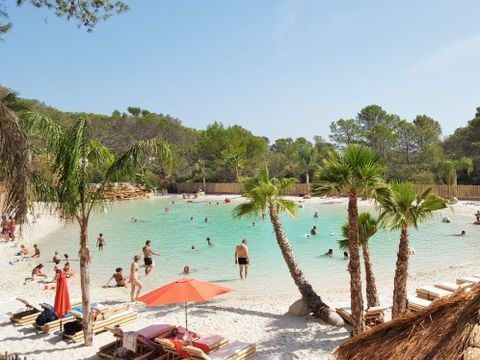 Tour Opérateur sur le Camping La Pierre Verte - Camping Var