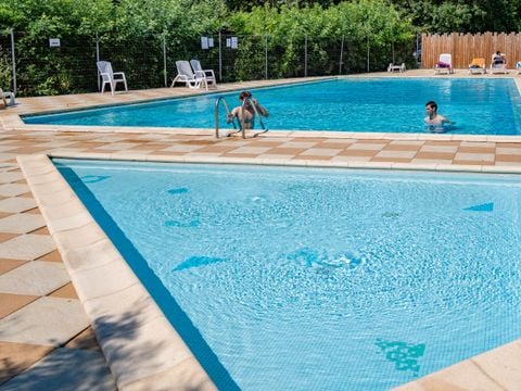 Camping Paradis  La Promenade - Camping Maine-et-Loire