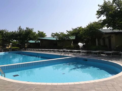 Heliopolis Camping & Village - Camping Teramo