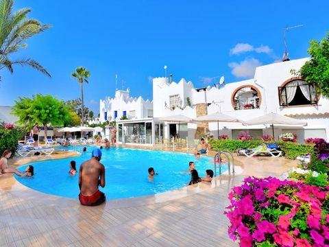 Camping Estanyet - Camping Tarragona