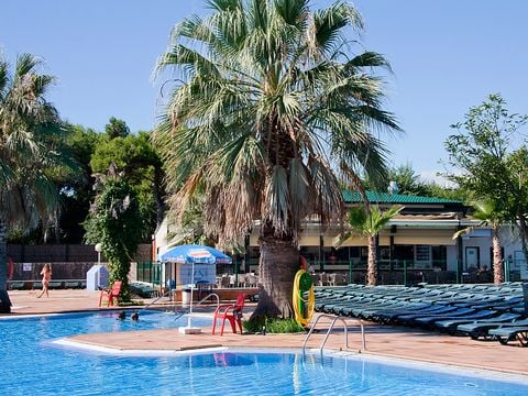 Apartamentos Solmar - Camping Girona