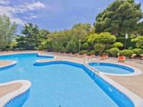 Apart-Hotel GHT Tossa Park - Camping Girona