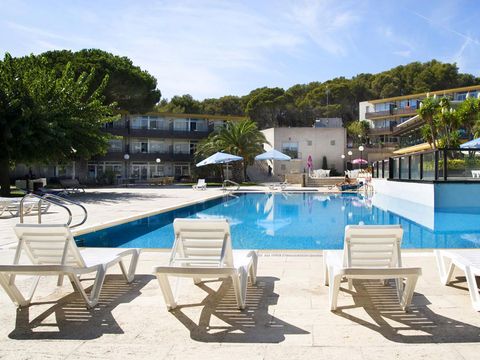 Comptat Sant Jordi Appart'hôtel  - Camping Girona - Afbeelding N°2