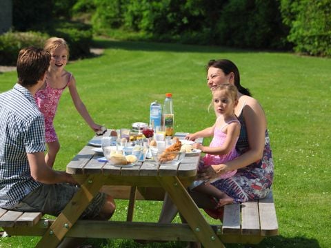 Roompot Vakantiepark Schin op Geul - Camping Valkenburg aan de Geul - Afbeelding N°2