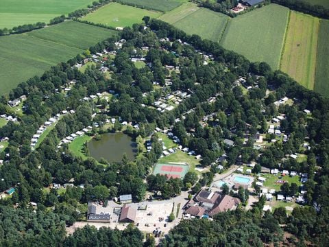 Oostappen park Slot Cranendonck - Camping Cranendonck - Afbeelding N°0