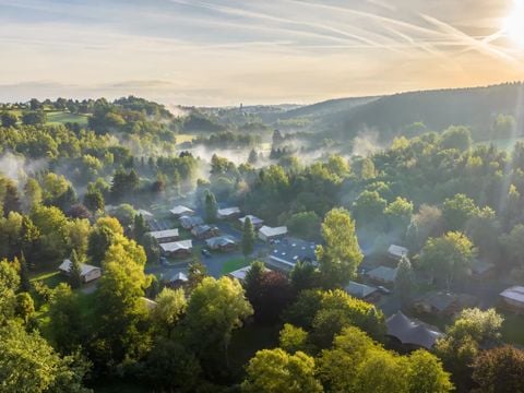 Landal Glamping Neufchateau - Camping Belgisch-Luxemburg - Afbeelding N°0