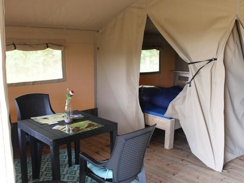 Vodatent Camping de Waterbuffelfarm  - Camping Steenwijkerland - Afbeelding N°2