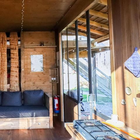 UNIEKE ACCOMMODATIE 5 personen - Tiny house Treetrunk met hottub