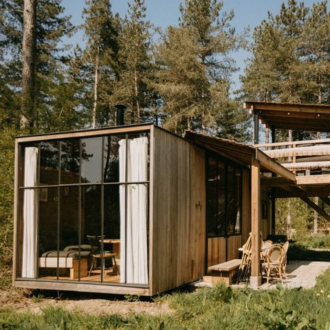 UNIEKE ACCOMMODATIE 5 personen - Tiny house Treetrunk