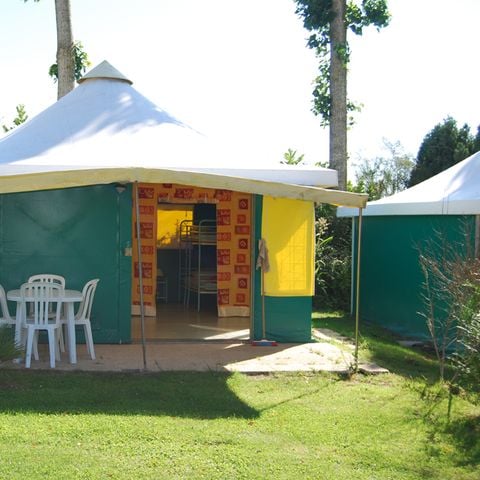 Bungalowtent 5 personen - Pagan - met sanitair