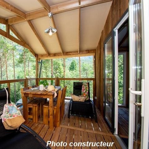 Safaritent 5 personen - Cabane Lodge sur Pilotis - 2 slaapkamers: 32 m² + 11 m² overdekt terras