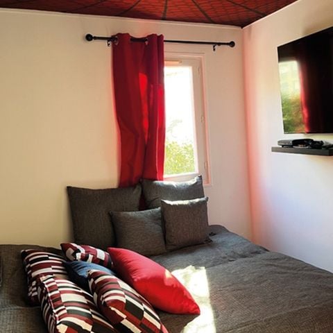 UNIEKE ACCOMMODATIE 4 personen - Cabane Cinéma Spiderman - Gezinsruimte