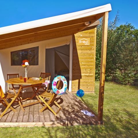 Bungalowtent 4 personen - Funflower Standard 20m² / 2 kamers - terras (zonder en-suite faciliteiten)