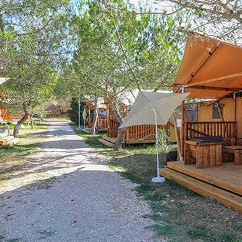 Safaritent 6 personen - Safari Lodge Tent | 3 Ch. | 6 Pers. | 1 SDB | Klim.