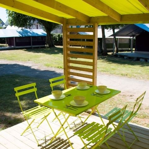 Bungalowtent 4 personen - FUNFLOWER ECO zonder sanitair