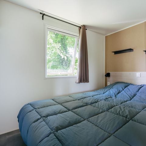 Stacaravan 6 personen - Premium Azure | 2 slaapkamers | 4/6 pers. | Verhoogd terras | Airconditioning