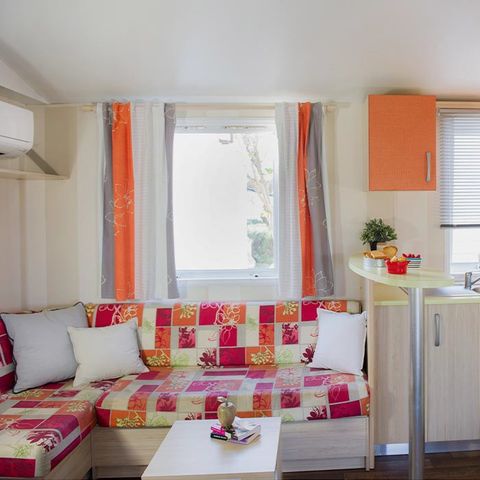 Stacaravan 6 personen - Mobile-home | Comfort XL | 3 slaapkamers | 6 pers | Verhoogd terras | Airconditioning | TV