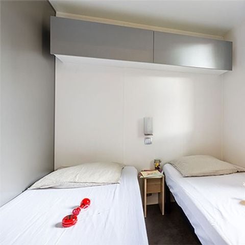 Stacaravan 4 personen - Premium | 2 Slaapkamers | 4 Pers | Enig terras | Airconditioning | TV